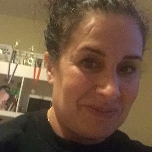 Meet your Posher, Karima